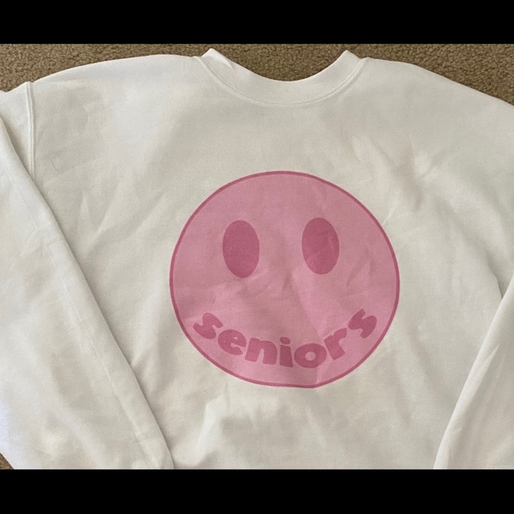 Seniors sweatshirt- pink.  Brand new